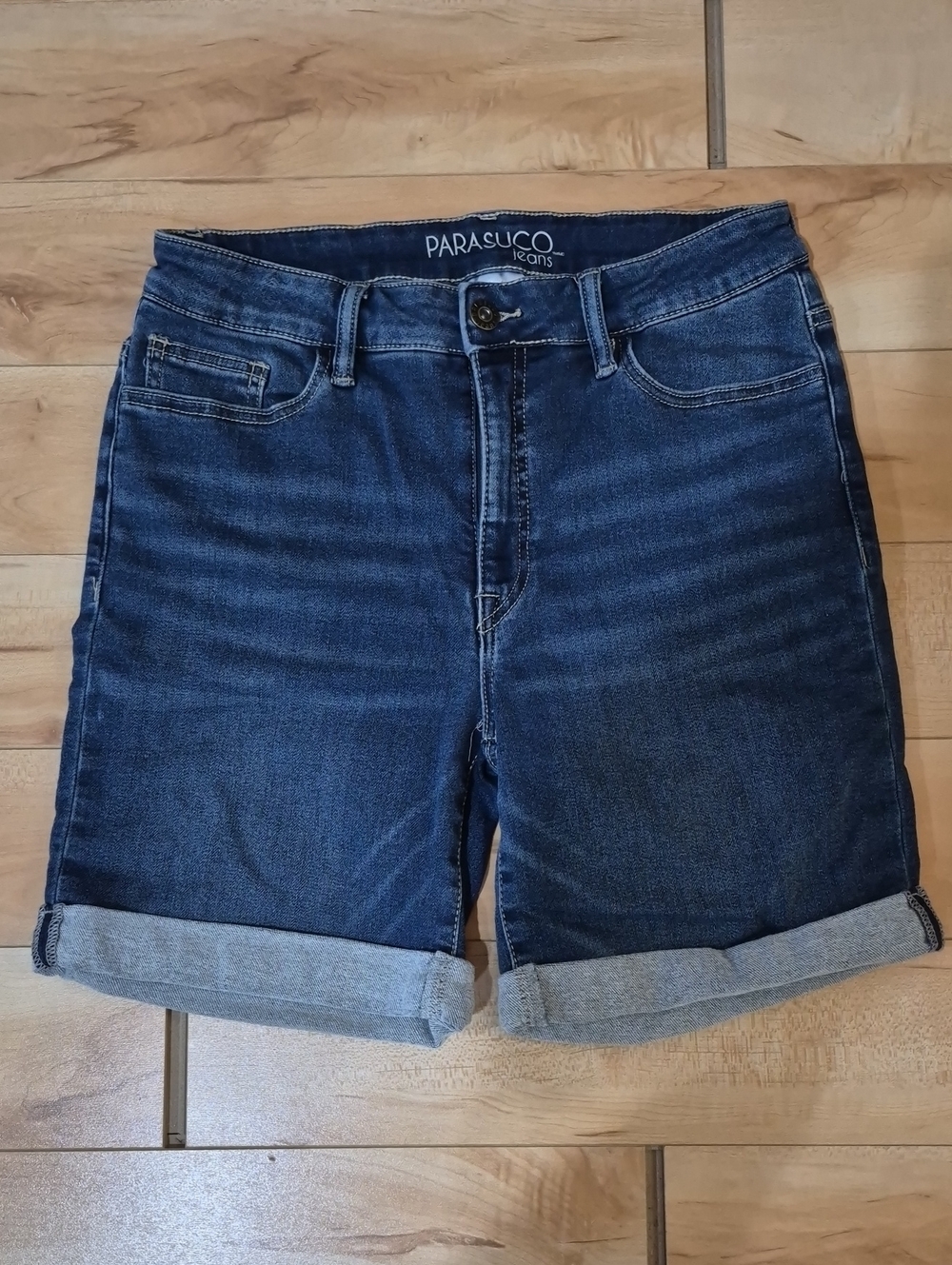 Parasuco Women's Size 10 Dark Blue Rolled Cuff Denim Shorts